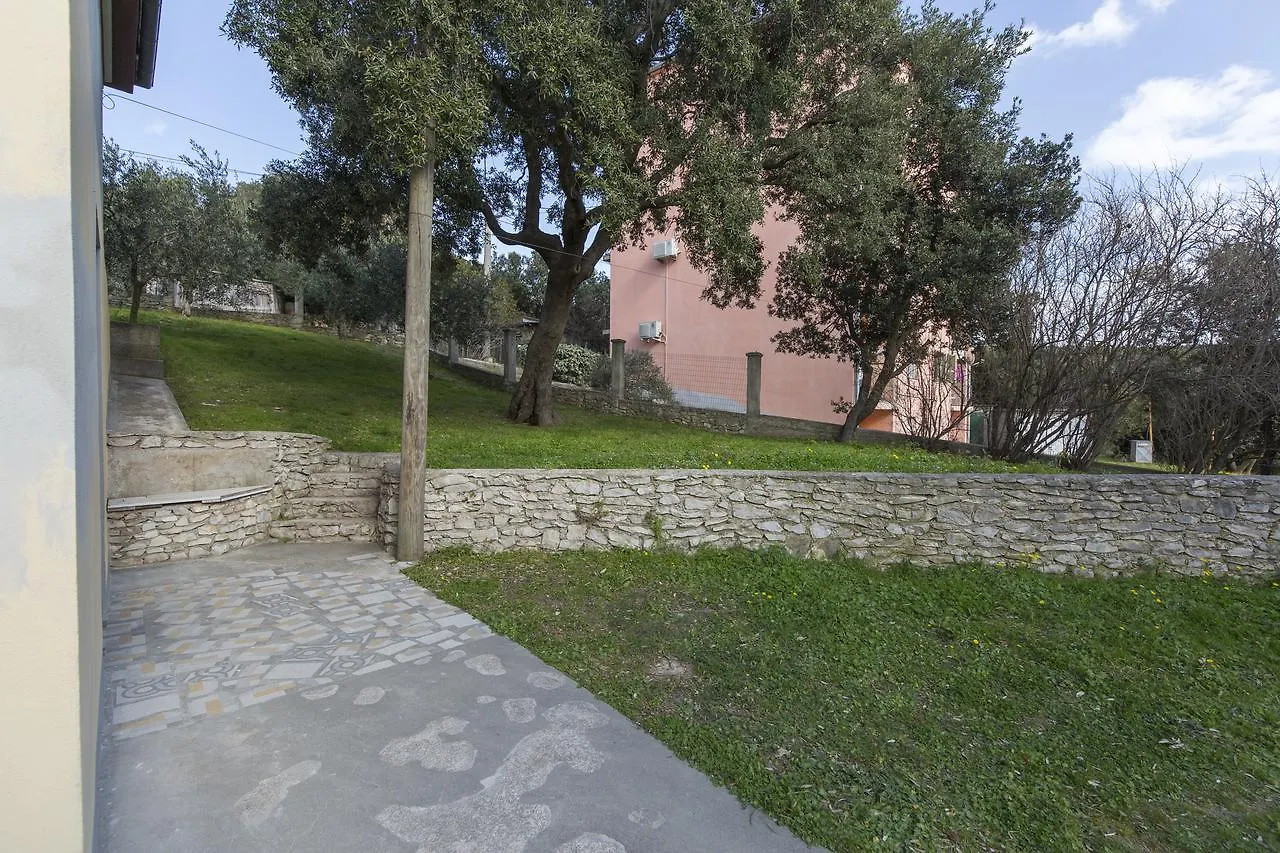 Apartment Meri Koromačno Hırvatistan